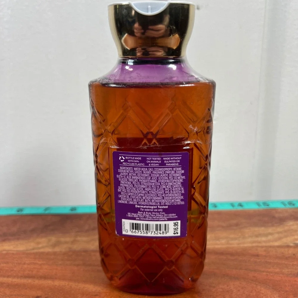 Bath & Body Works Dark Kiss Body Wash 10oz Pro-Vitamin B5 Aloe Faceted Bottle
